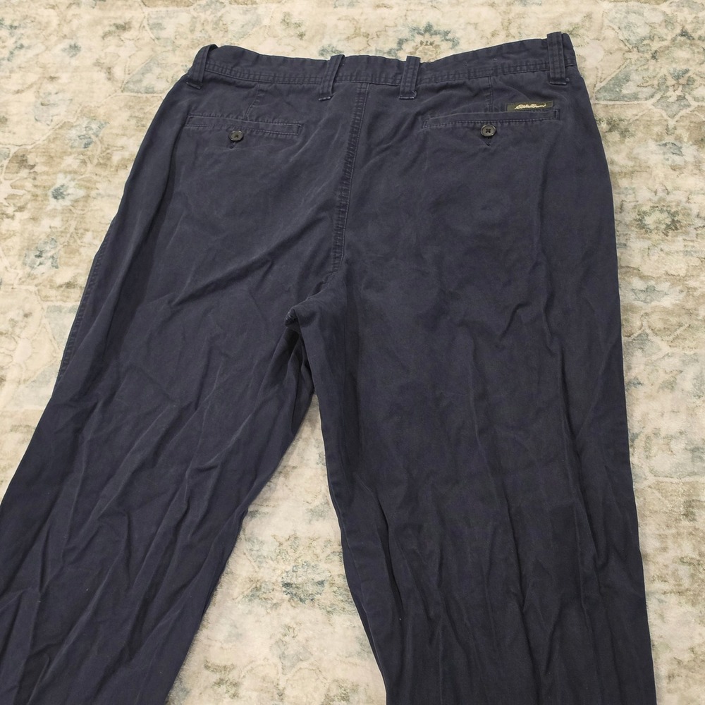 Eddie Bauer Mens Navy Blue Classic Fit Pleated Cotton Chino Pants 35x30